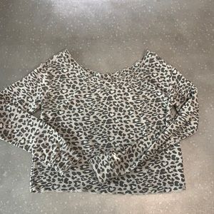 Hollister cheetah crop top XS